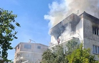 Köşk’teki ev yangını korkuttu: 2 çocuk dumandan...