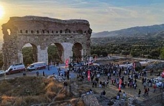 Tralleis Antik Kenti’nde sanat ve mitoloji buluşması