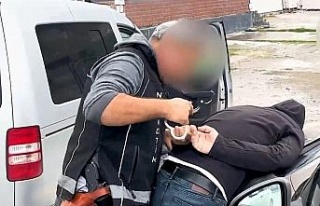 Aydın’da filmleri aratmayan operasyon: 11,2 kilogram...