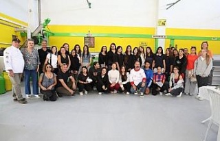 Didim Zeytin Festivali renkli görüntülere sahne...