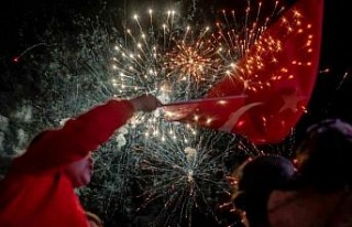 Kuşadası’nda Cumhuriyet coşkusu sokaklara taştı