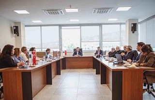 Kuşadası’nda yeni hizmet binası için ilk jüri...