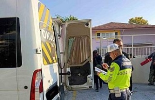 Söke ve Sultanhisar’da okul servislerine jandarma...