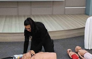 AYTO üyelerine temel ilk yardım eğitimi