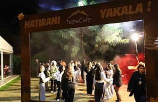 Başkan Tetik, Tepe Şenliği’nde gençlerle buluştu