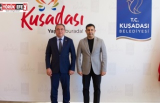 CHP’li Evrim Karakoz Kuşadası’ndan Sert çıktı