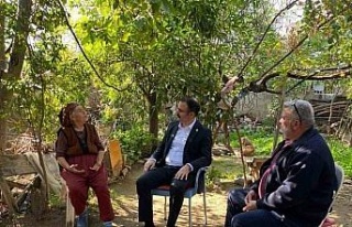 Kaymakam Ateş, vatandaşların evlerine misafir oldu