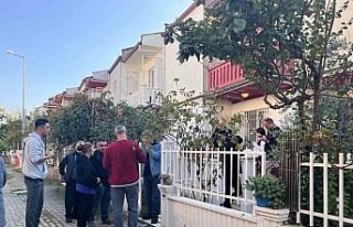 Merdivenlerden düşen adam hayatını kaybetti