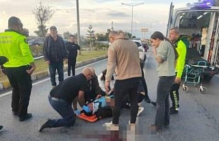 Motosiklet refüje çarptı: 1 ölü, 1 yaralı