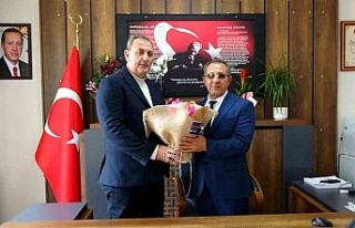 Söke Belediyesi, öğretmenleri unutmadı