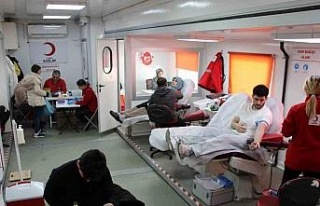 ADÜ’de kan  bağışı etkinliği düzenlendi