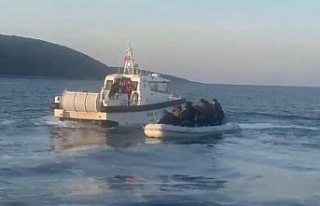 Aydın’da 12 düzensiz göçmen ve 1 göçmen kaçakçısı...