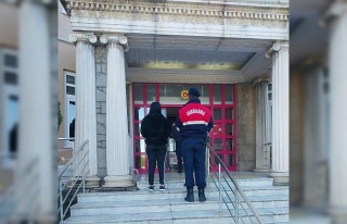 Aydın’da 2 aranan şahıs operasyonla yakalandı