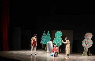 Başkan Çerçioğlu, çocukları tiyatro ile buluşturdu