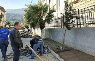 Bozdoğan Belediyesi, okullarda çevre düzenlemelerini...