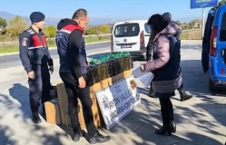 Otobüs bagajından 400 litre kaçak yağ çıktı