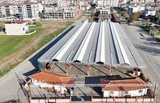 Şirinevler Pazaryeri’nde esnafın talebi yerine...