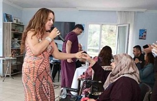 Söke Huzur Evi’nde erken yeni yıl kutlaması renkli...