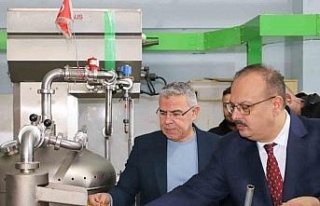 Vali Canbolat, Köşk’te zeytinyağı sıkım işletmelerinde...