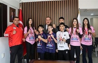 Gençlik ve Spor İl Müdürü Yığmatepe Muay Thai’de...