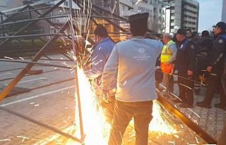 Kuşadası Belediyesi Meclis Üyesi Apaydın: "Biz...