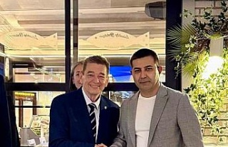 Kuşadası Belediyesi’nden Arndt’a fahri hemşehrilik...