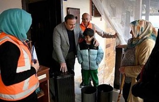 Kuşadası’nda evler ve yürekler dayanışmayla...