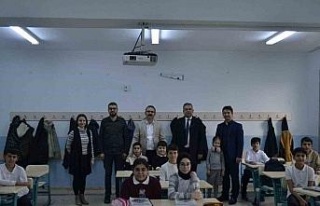 Sultanhisar Kaymakamı Ateş öğrencilerle buluştu