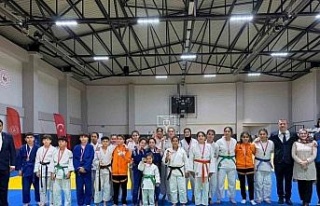 Yıldız judocular Koçarlı’da mindere çıktı