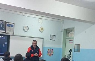 AFAD ekipleri Nazilli’de öğrencileri afetlere...