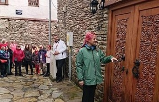 Aydınlı doğaseverler Ödemiş’in tarihi mirasını...