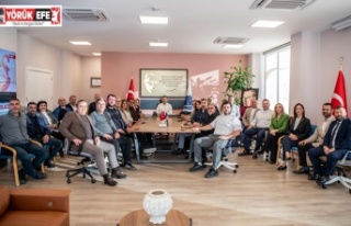 BAŞKAN ÖMER GÜNEL, MECLİS ÜYELERİYLE HİZMET...