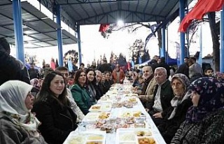 Başkan Çerçioğlu İncirliova’da kurulan iftar...