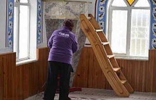 Germencik’te Ramazan ayı öncesi camiler temizlendi