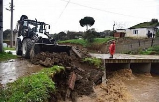 İncirliova Belediyesi’nden yağışa hızlı müdahale