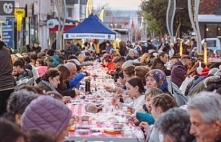 Kuşadası Belediyesi iftar günleri Güzelçamlı...