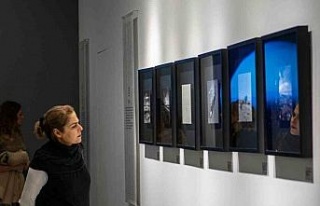 Kuşadası’ndaki sergi edebiyat ve fotoğrafı buluşturdu