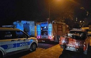 Metruk binadaki yangın korkuttu