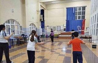 GSB Spor Okulları gençlere sporu sevdirmeye devam...