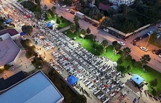 Nazilli’de vatandaşlar iftar sofrasında buluştu