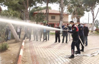 Aydın İtfaiyesi Yangın Söndürme Tankeri Eğitimi...