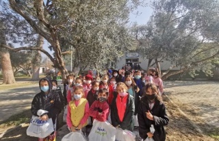 Aydınlı Çocuklara Giyecek Yardımında Bulunuldu...