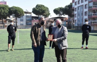 Başkan Öndeş’E Spora Katkılarından Dolayı...