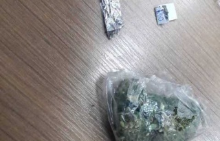 Bekçiler Uyuşturucuya Geçit Vermiyor 