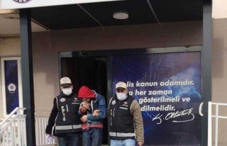 Çaldığı Kıyma Makinesi İle Yakalandı 