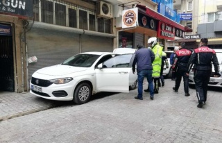 Kısıtlamaya Uymadı, Polisleri Görünce Kaçmaya...