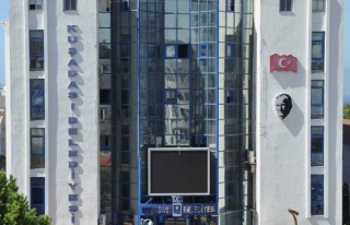 Kuşadası Belediyesi’Nden Huzurevi Ve Şehit Aileleri...