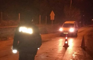 Kuşadası’Nda Çeşitli Suçlardan Aranan 8 Kişi...