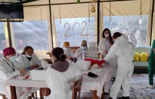 Kuşadası’Nda Huzurevi Ve Yaşlı Bakım Evlerinde...