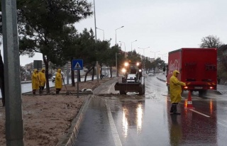 Kuşadası’Nda Metrekareye 80 Kilogram Yağmur Düştü...